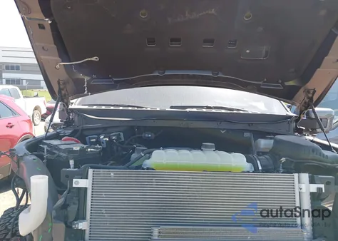 2024 Ford F-150 Raptor z USA, uszkodzony, nr VIN 1FTFW1RJ6RFB90486